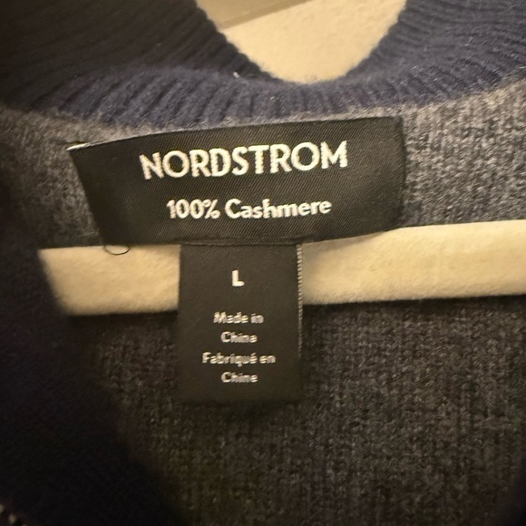 NWOT Nordstrom Blue Cashmere Sweater - Picture 3 of 3